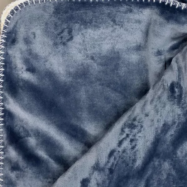 Custom Logo Soft Fluffy Flannel Sherpa Fleece Pet Sleep Blanket - Image 5