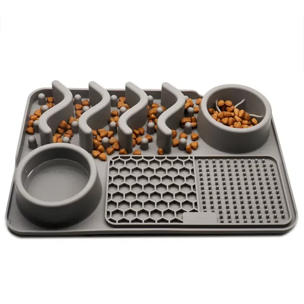 All-in-one Dog Food Mat Dog Bowl Water Feeder - Image 4